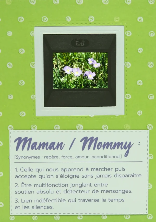 Carte originale avec des pensées violettes pour fêter les mamans